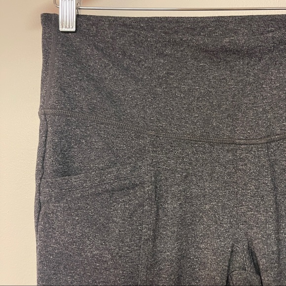 PrAna High Waisted Grey Leggings w Pockets - Picture 3 of 8